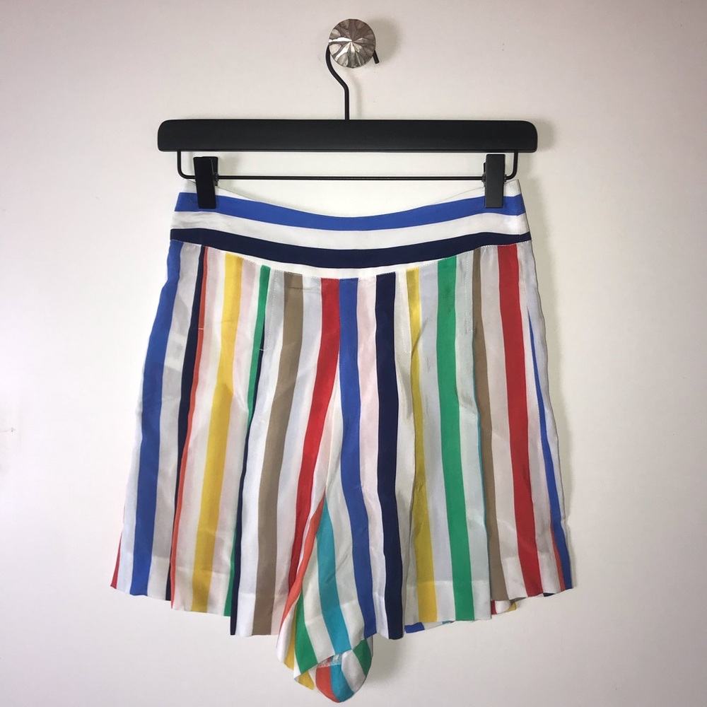 Alice + Olivia Scarlet Pleated Stripe Shorts new with tags
